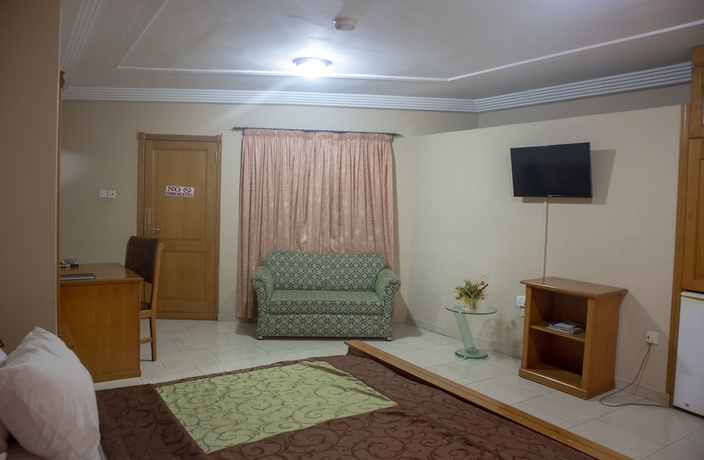 Eastgate Hotel 44/72