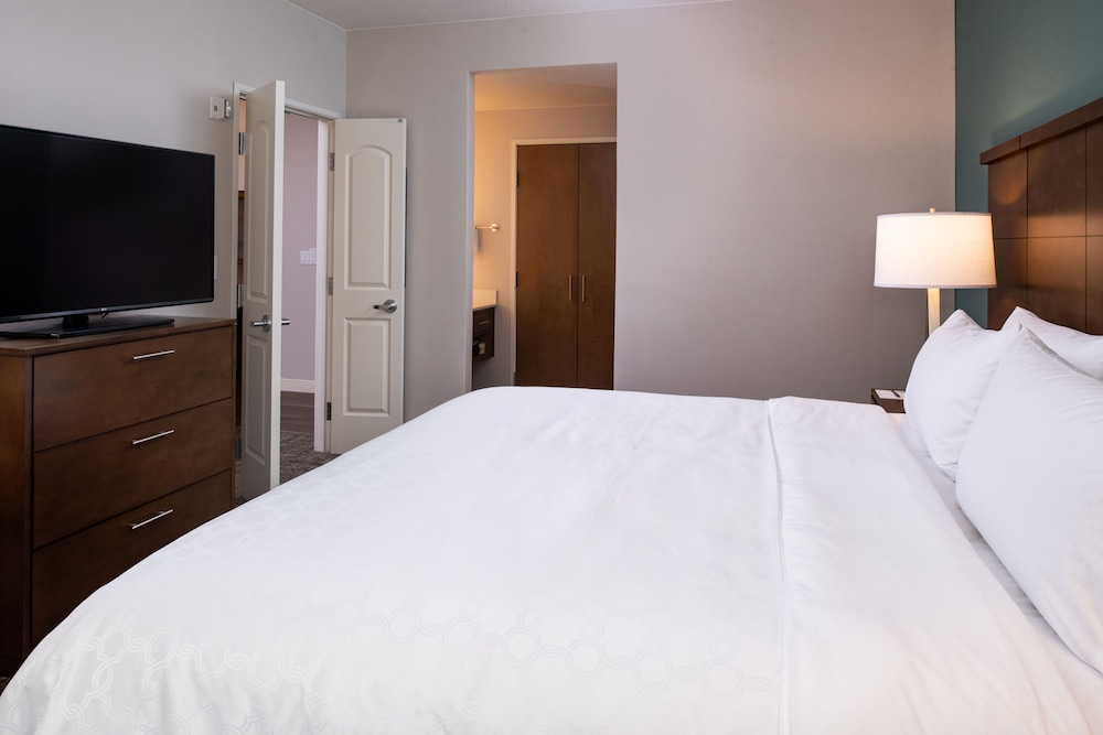 Staybridge Suites St George 20/67