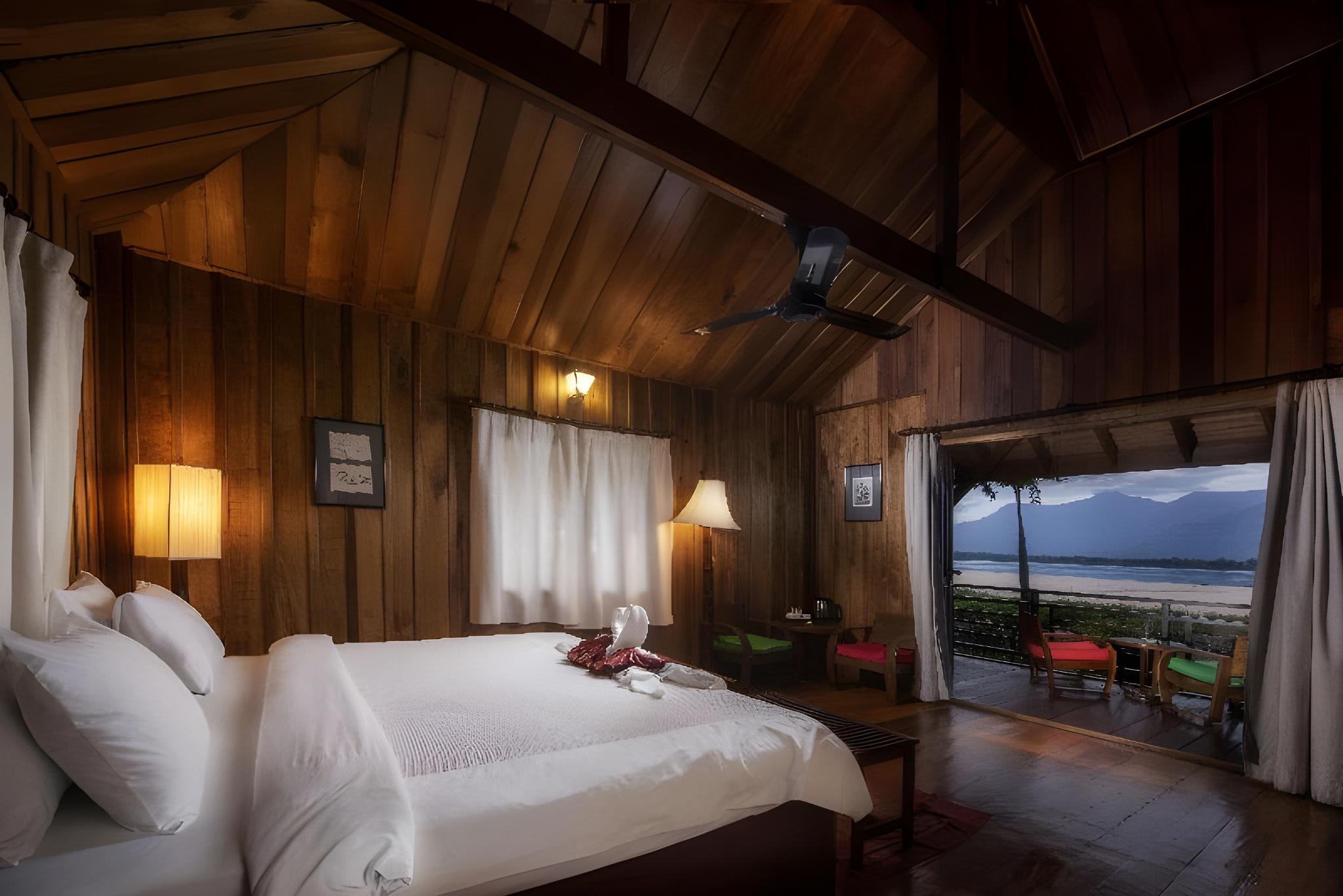 Mekong, Bungalow, Double or Twin Bed, with View