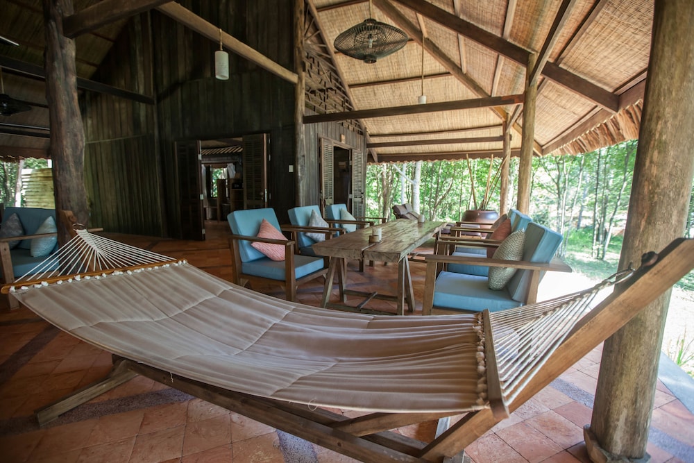 Mango Bay Resort 30/50