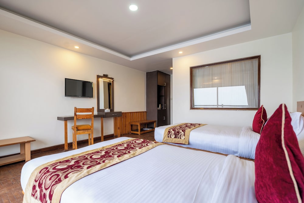NAGARKOT SHANGRILA RESORT 20/60