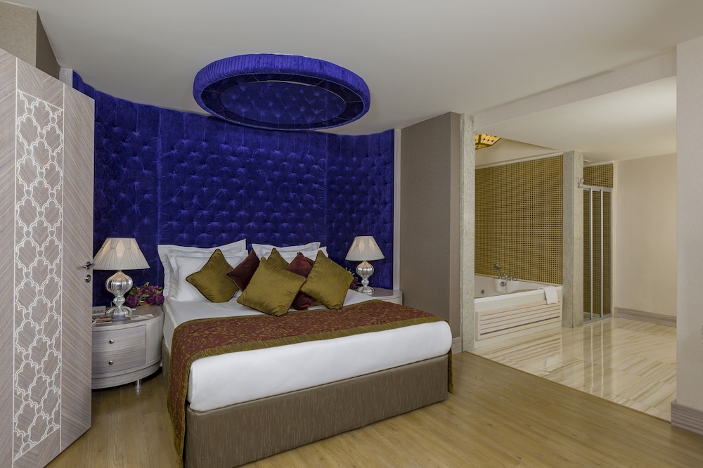 SUITE KING