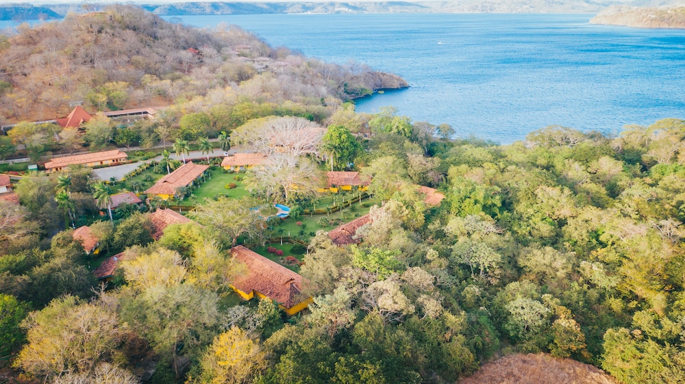 Papagayo Golden Palms Beachfront Hotel 7/65
