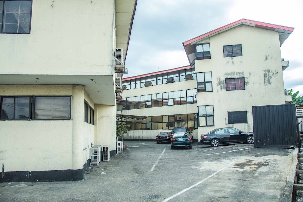 Muriela Hotels 2/45