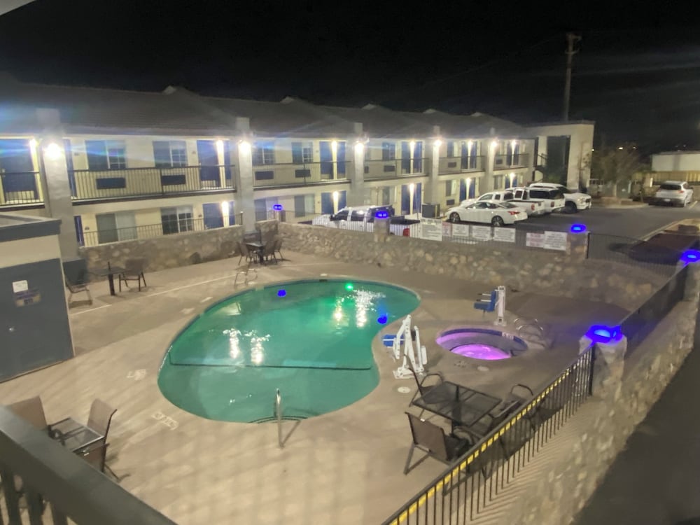Days Inn By Wyndham El Paso West 45/50