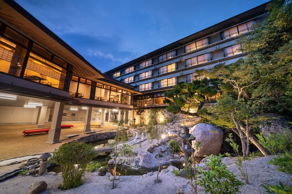 Miyajima Grand Hotel Arimoto 28/50