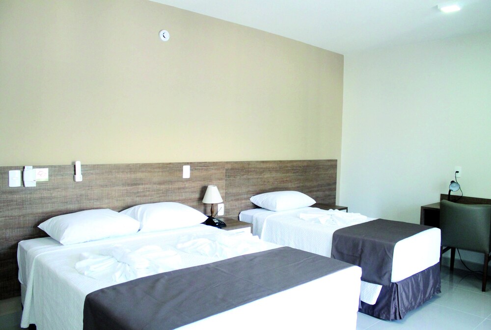 Avare Plaza Hotel 18/44