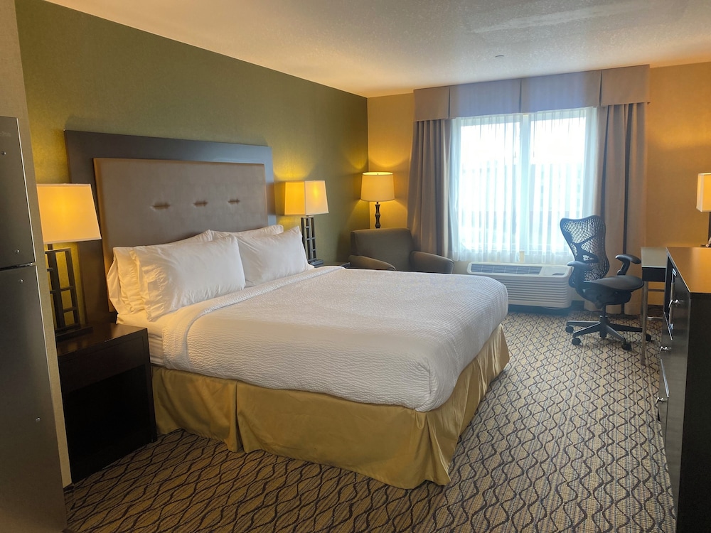 Wingate by Wyndham Fort Saskatchewan 28/64
