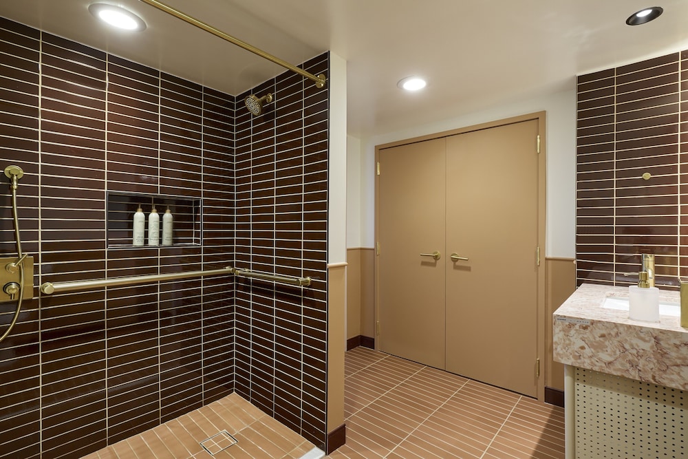 Renaissance Austin Downtown Hotel 23/50