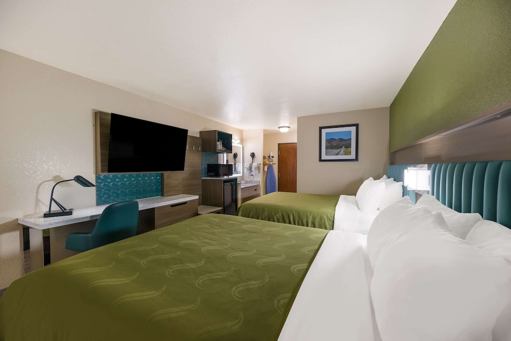 Quality Inn Alpine 14/33