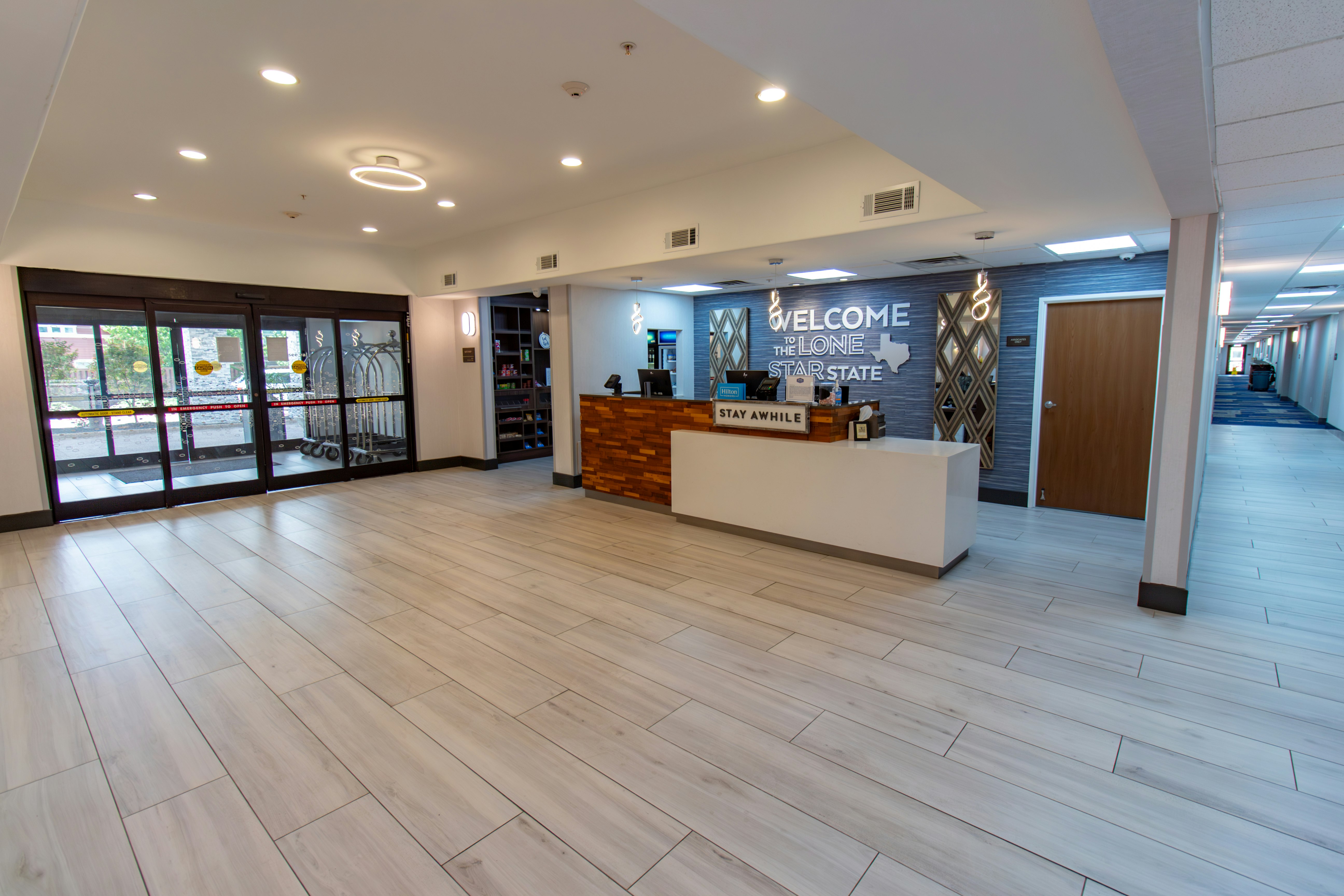 Hampton Inn & Suites Denton 16/59