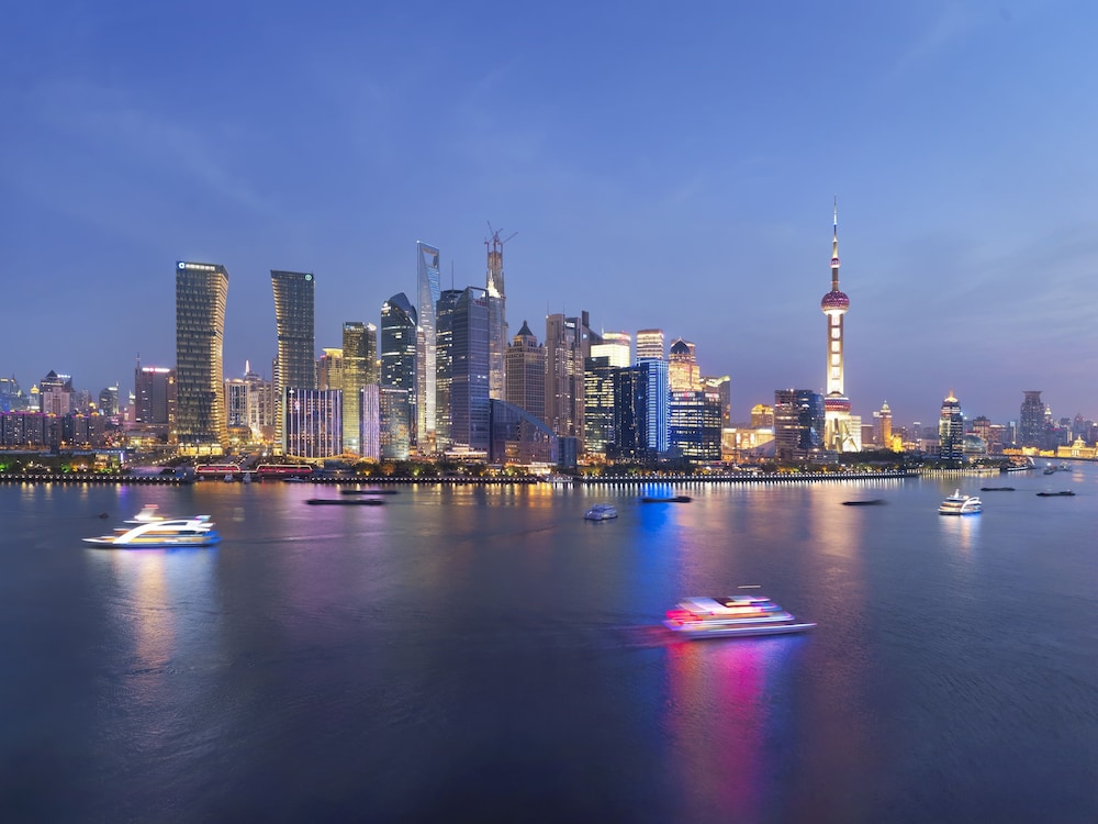 Mandarin Oriental Shanghai 69/78