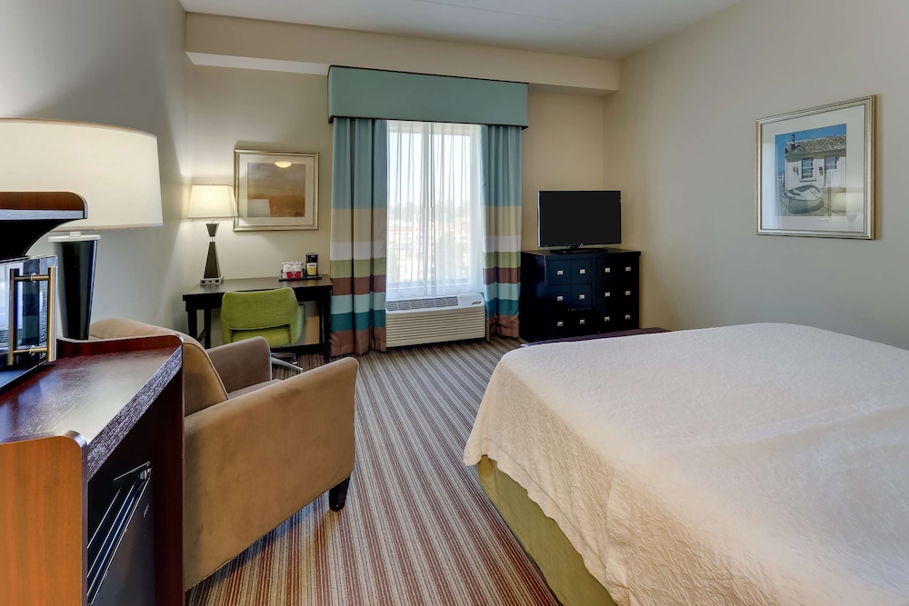 Hampton Inn & Suites Swansboro Near Camp Lejeune, NC 19/64