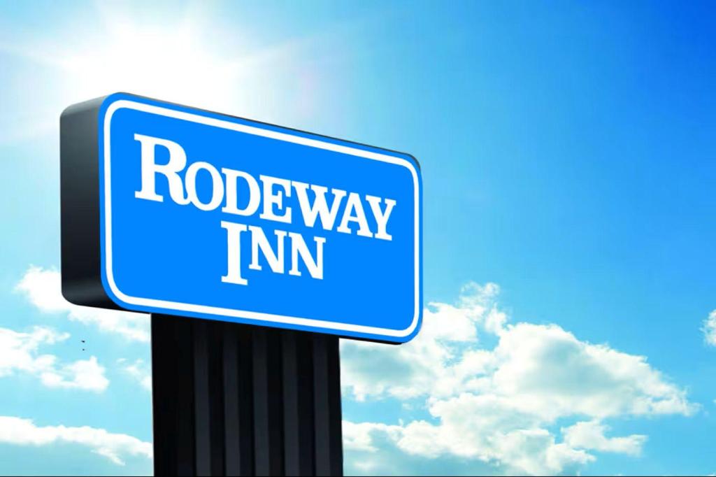 Rodeway Inn Whiteville, NC 3/17