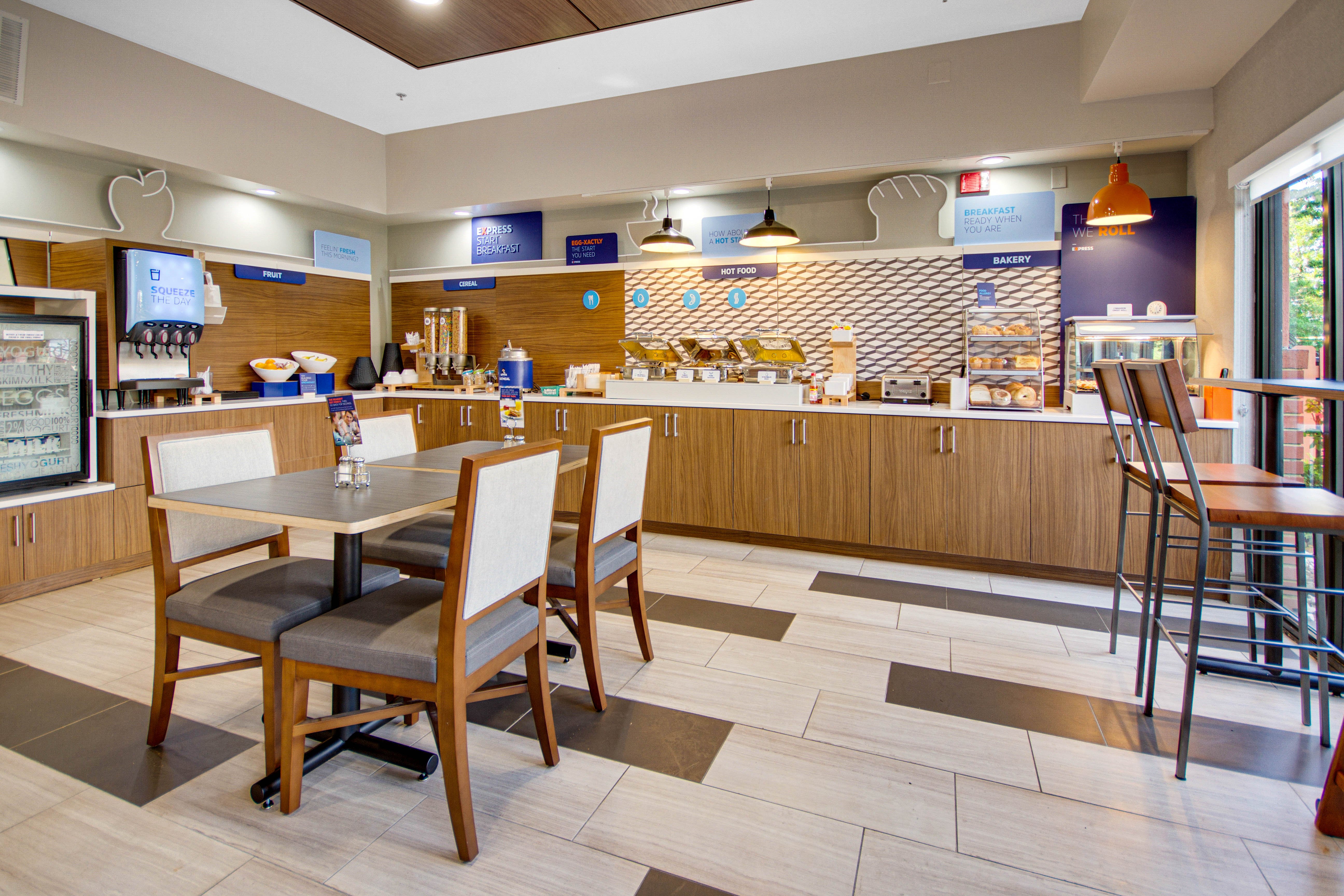 Holiday Inn Express Dublin 31/50