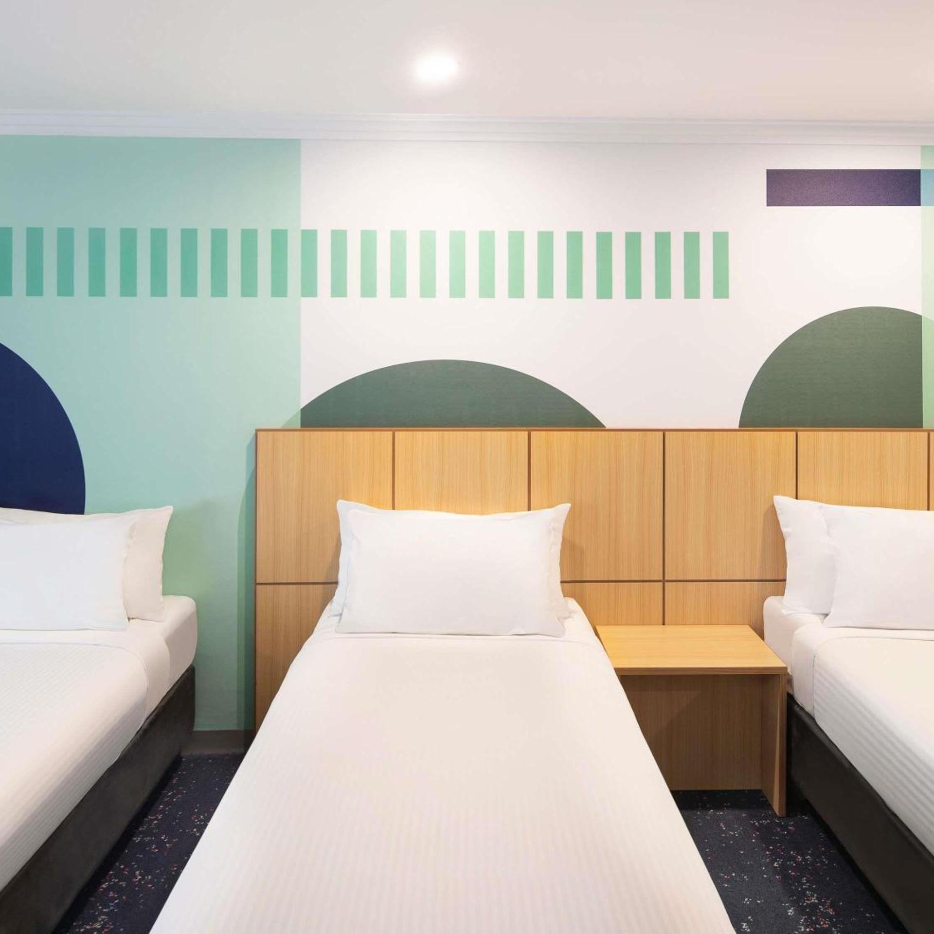 Superior, Triple, ibis Styles Sydney Central 3/6