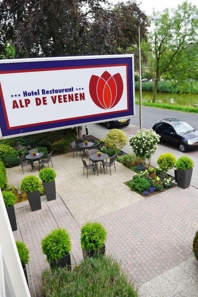 Alp de Veenen Hotel 6/50