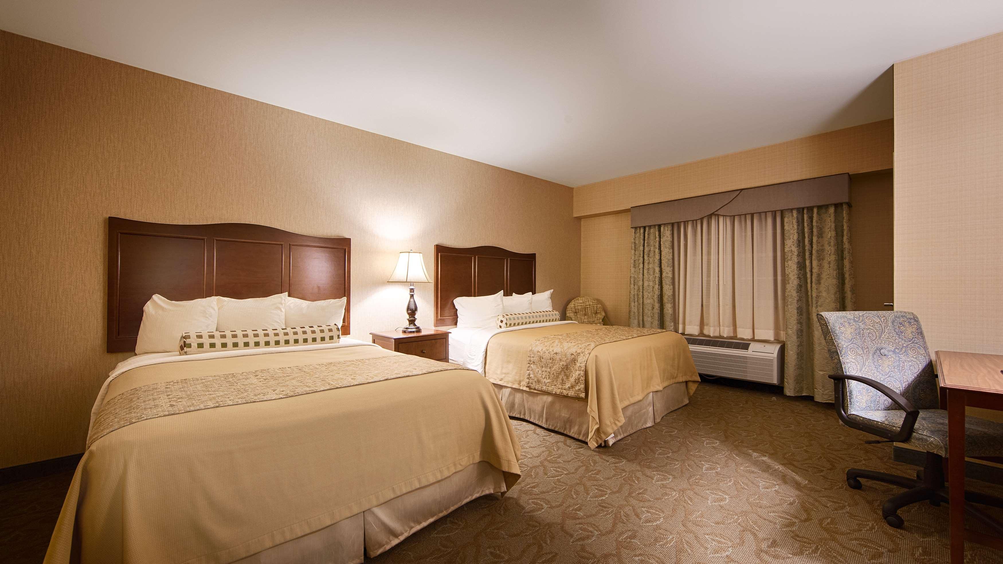 جناح بسريرين كوين، The Inn at Lewisburg, BW Signature Collection 2/6