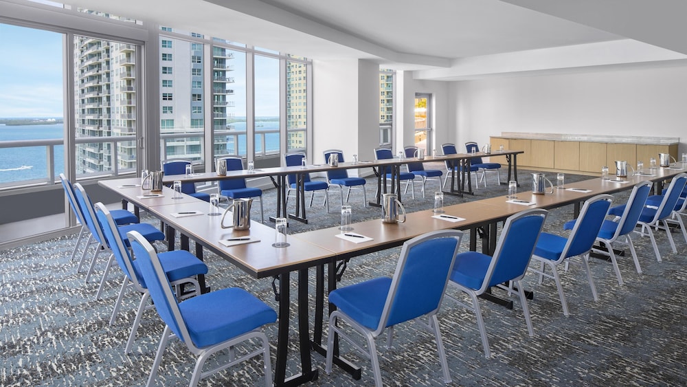Hyatt Centric Brickell Miami 33/50