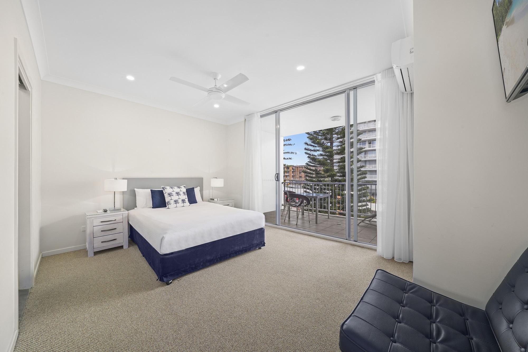 1 BEDROOM, APARTMENT