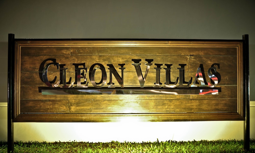 Cleon Villas Pension 17/24