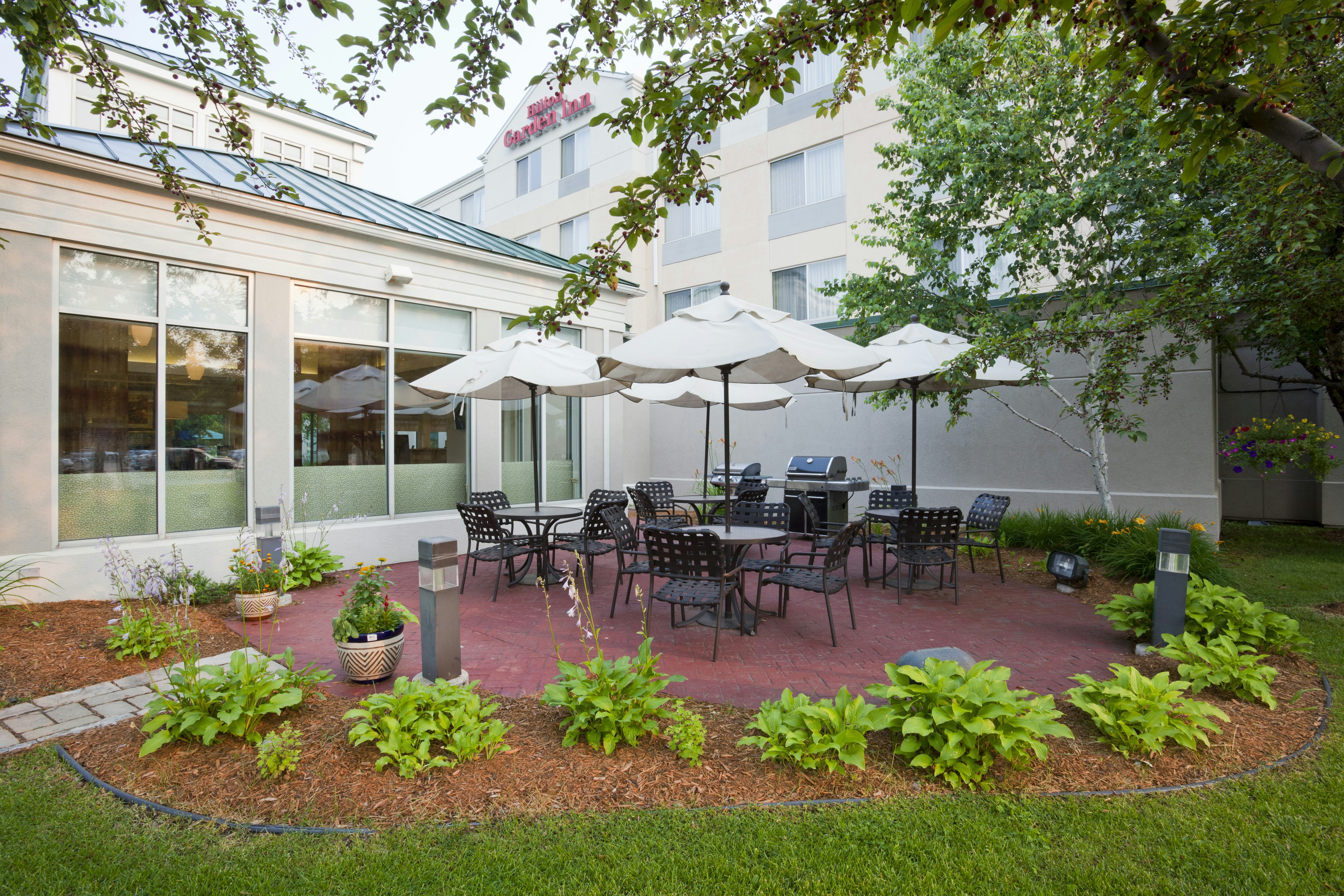 Hilton Garden Inn Minneapolis St. Paul-Shoreview 52/57