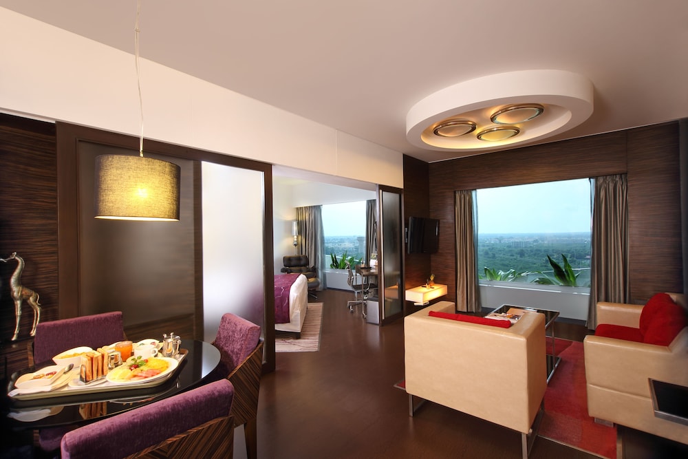 Fortune Select SG Highway, Ahmedabad - Member ITC Hotels Group 26/39
