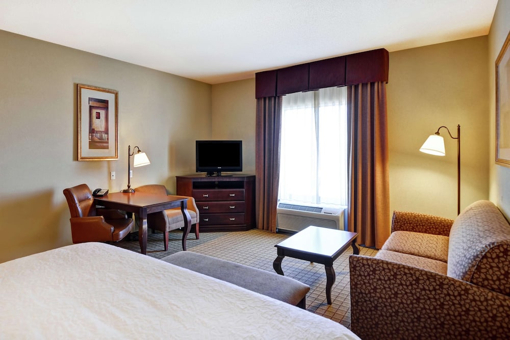 Hampton Inn & Suites Peoria At Grand Prairie Il 16/61