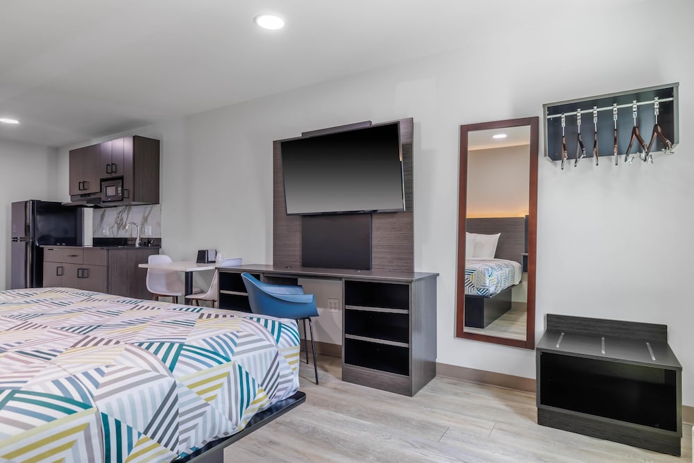 Studio6 Gonzales, LA - Baton Rouge / Geismar / Prairieville I-10 12/44