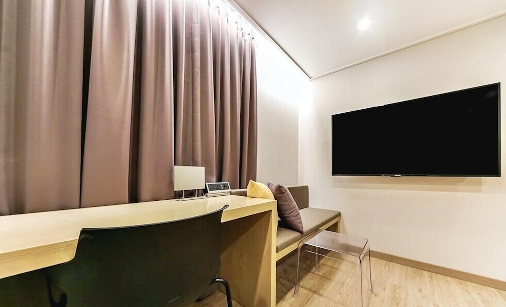 Centro Tourist Hotel 37/50