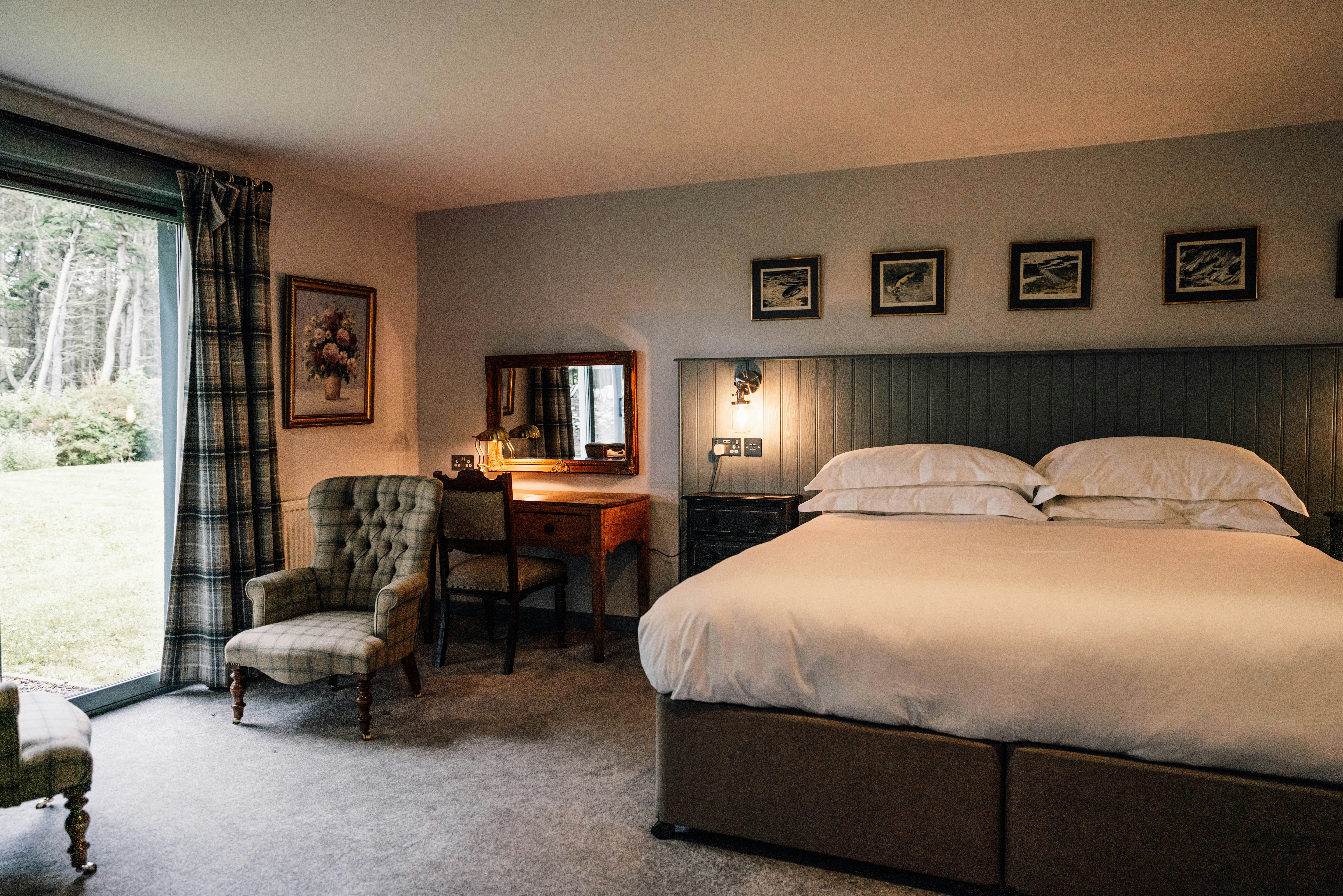 FORSS HOUSE HOTEL 2/40