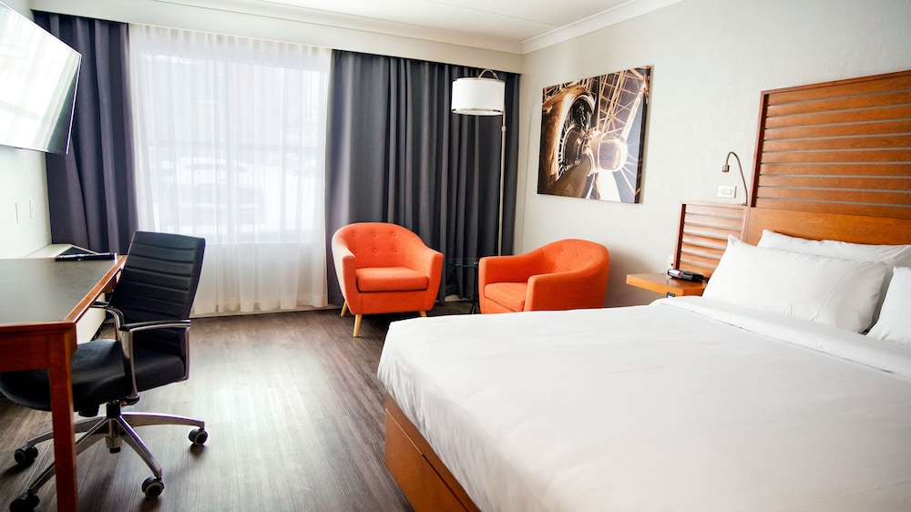 Hotel Lindbergh – Laurier Quebec 8/49