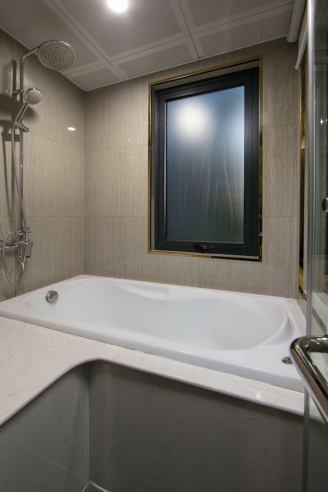 Hanoi L Heritage Diamond Hotel Spa 58/69