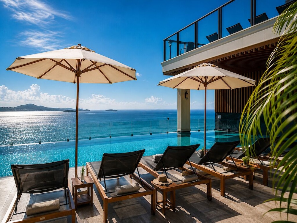 The Elysium Pratumnak Pattaya - By SHG 44/50