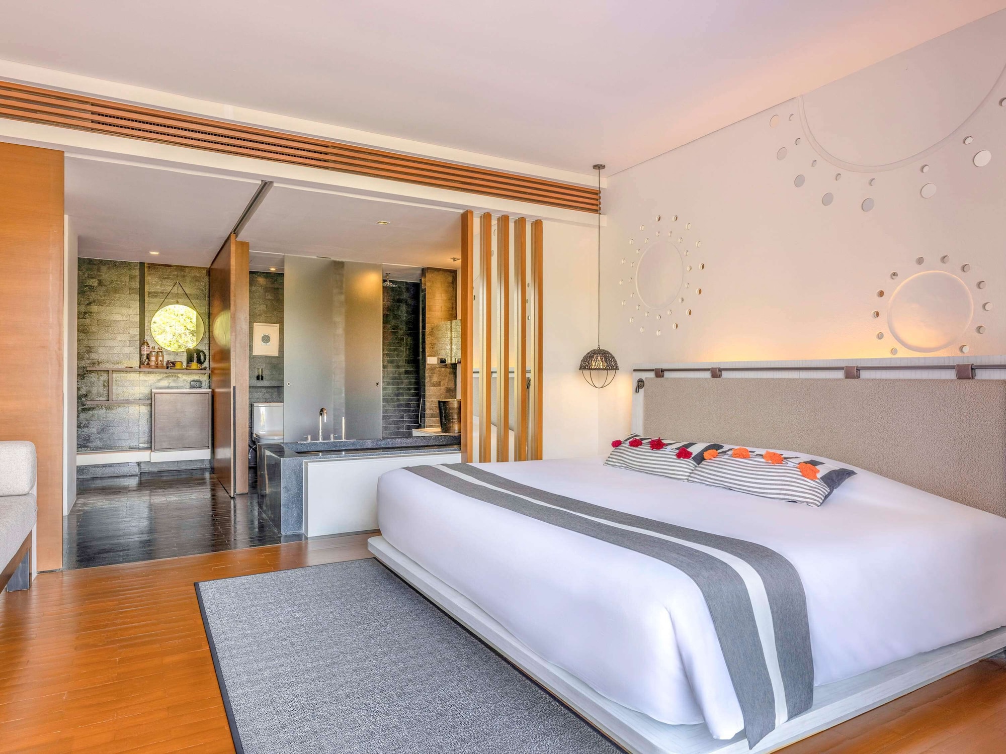 Valley, Premium, Deluxe, King Bed, Mountain View