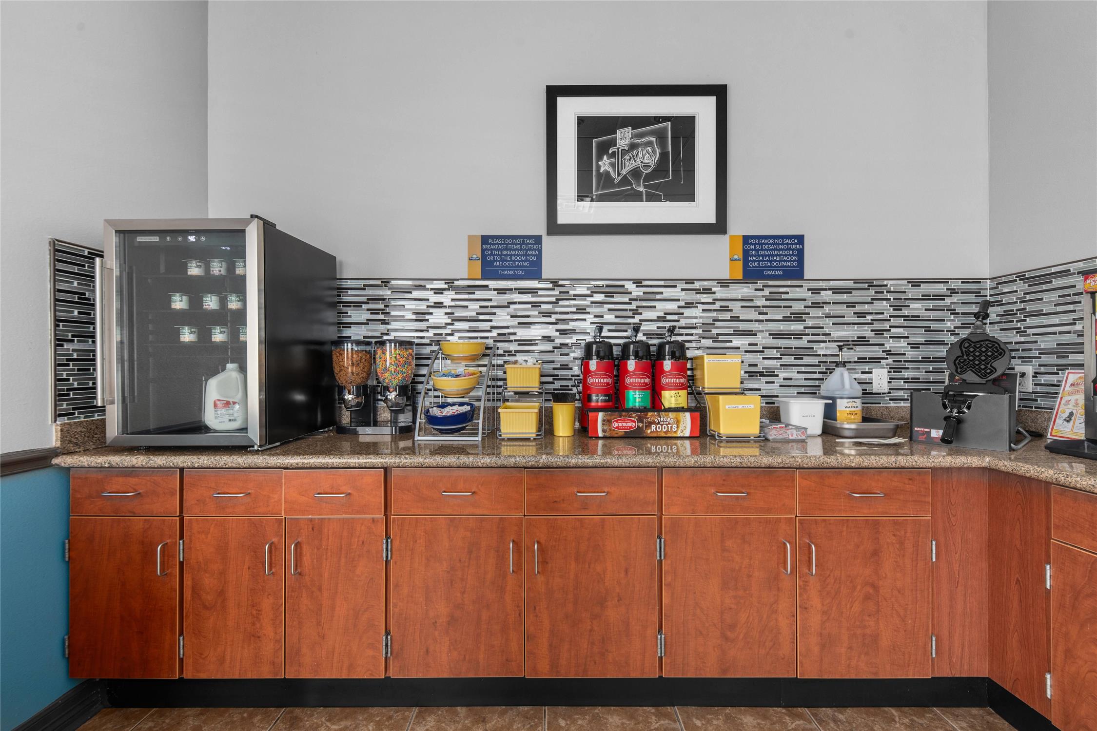 Days Inn by Wyndham Salado 3/24
