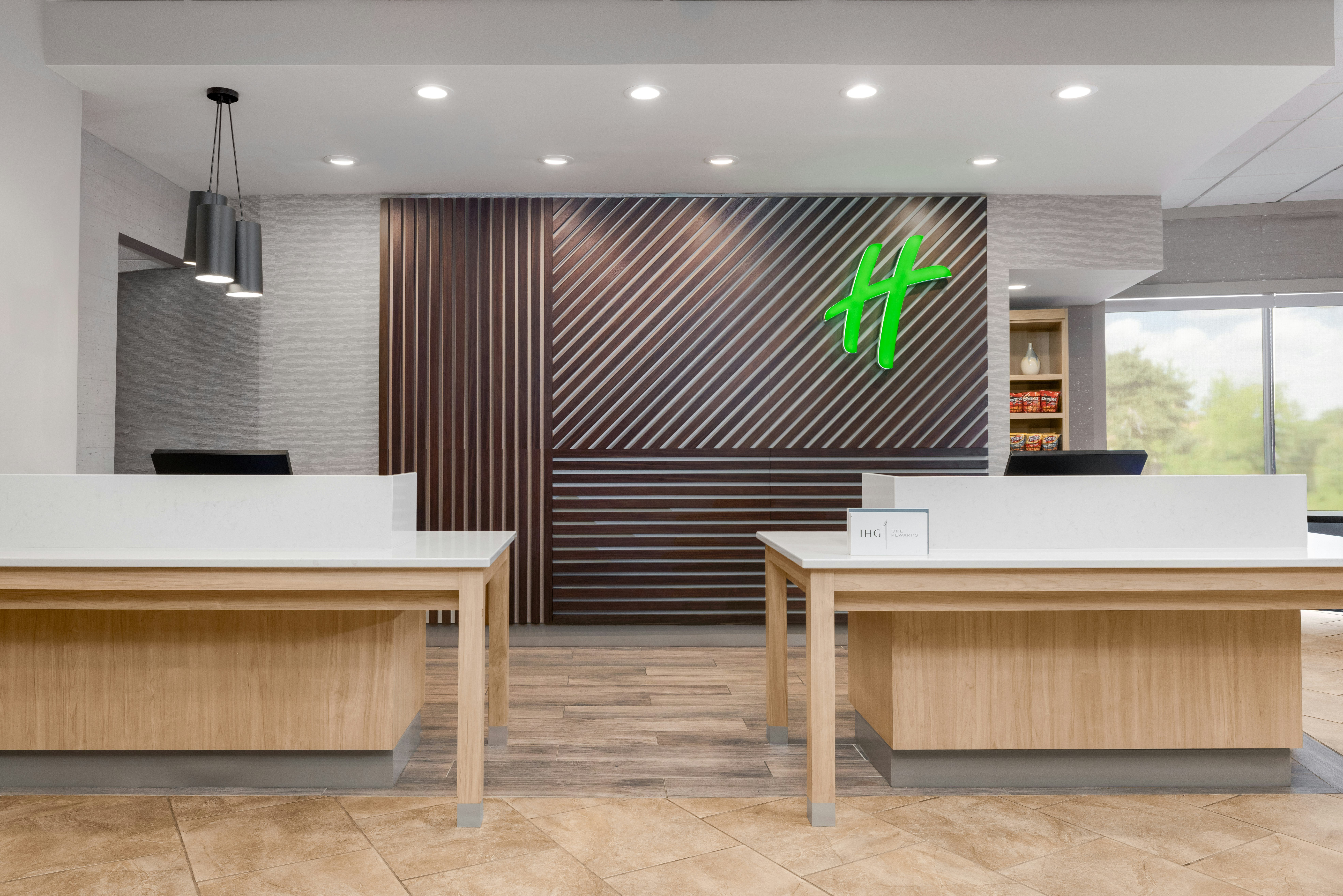 Holiday Inn Hotel And Suites Des Moines Northwest 1/50