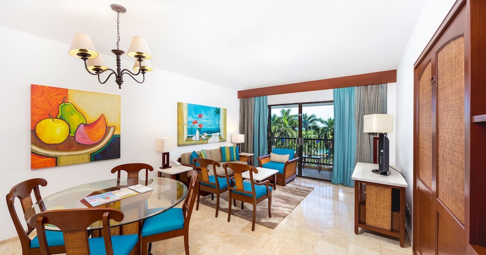 The Royal Cancun All Suites Resort 37/50