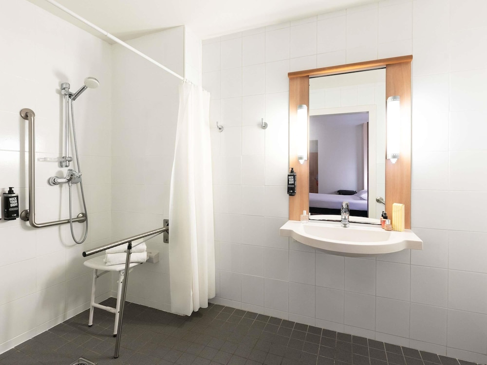 Ibis Bilbao Centro Hotel 72/72