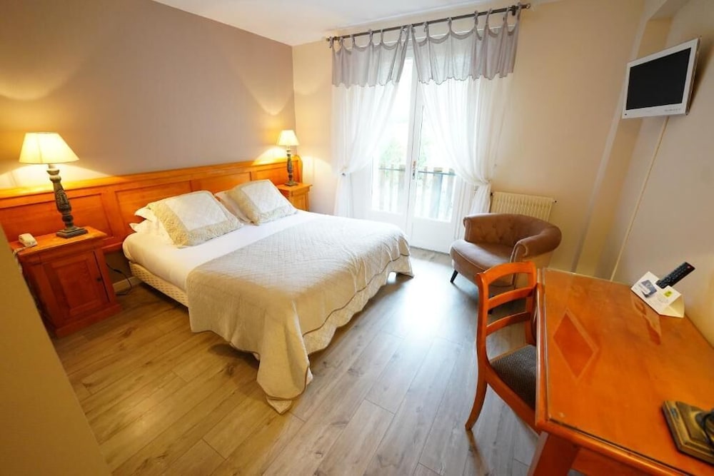 Logis Hotel Le Griou 10/29