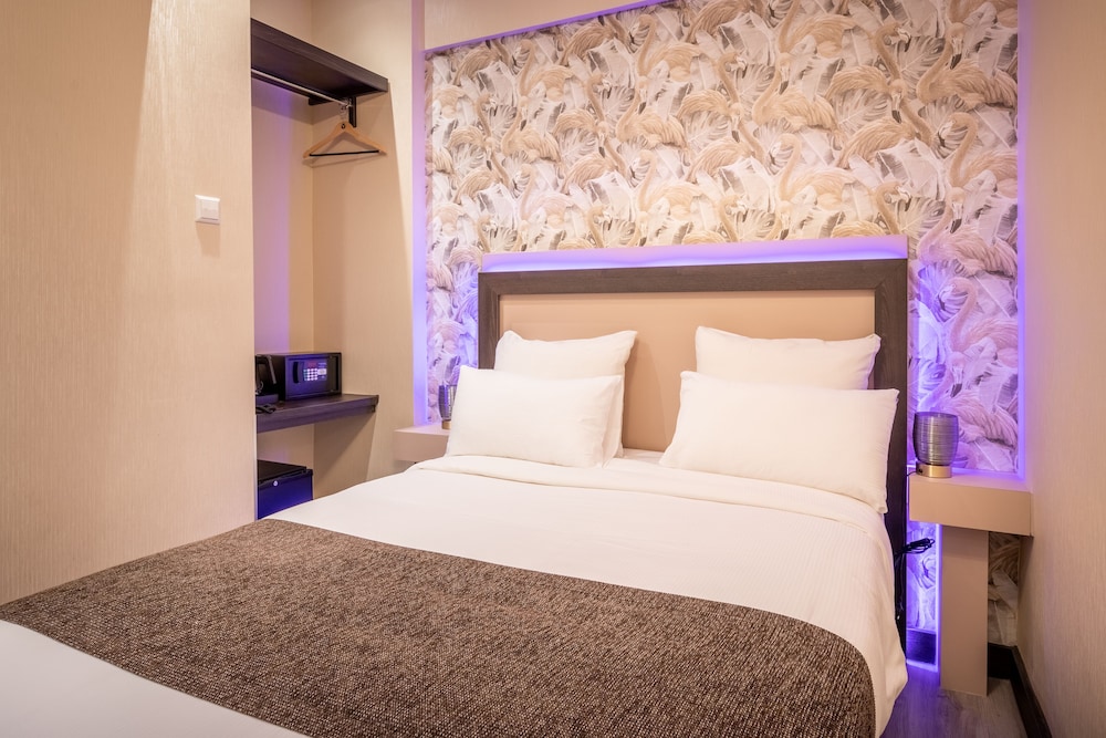 Hotel Monopole 13/35