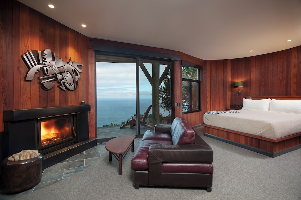 Lower Coast, Tree, House, King Bed, Ocean View