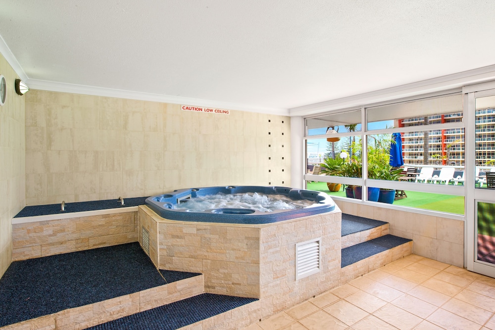 PORT PACIFIC RESORT 28/66
