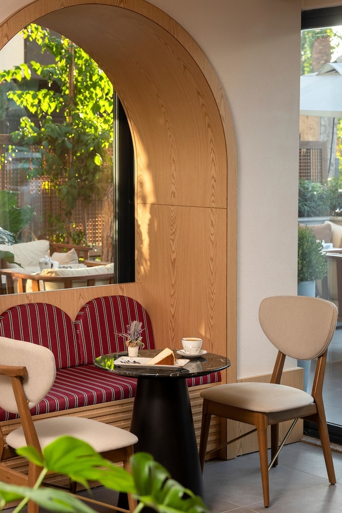 Sherwood Premio Hotel 42/50