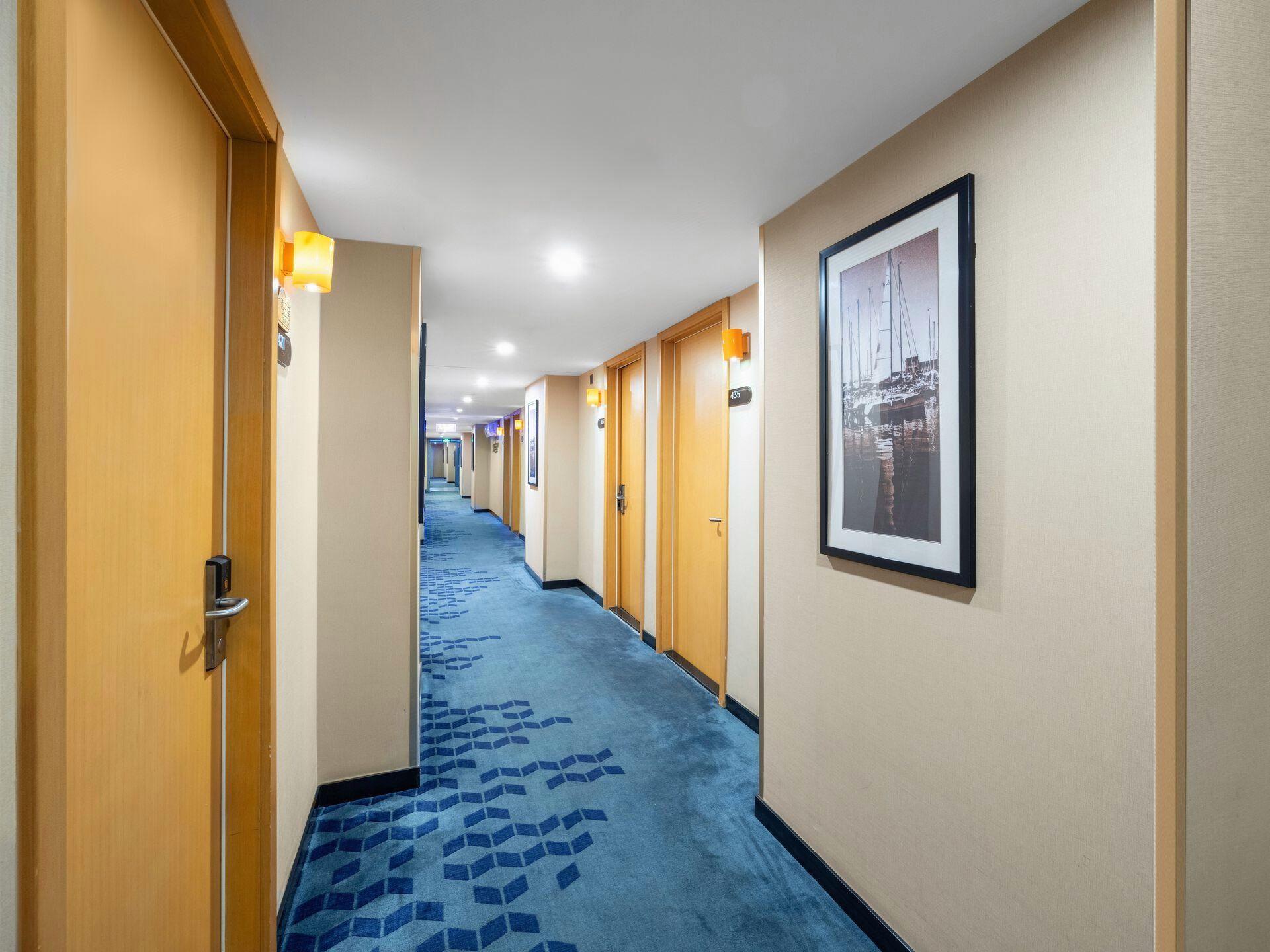 7 Day Superior Hotel (Guomao Jinsong Subway Station) 24/45