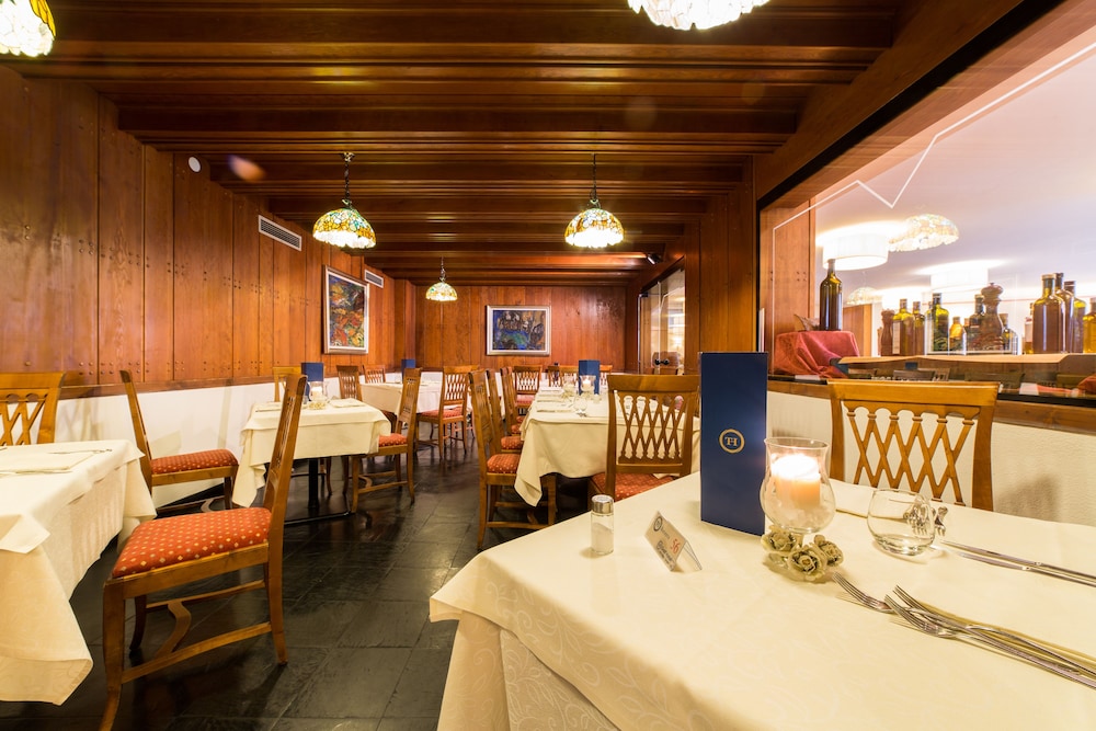 Th Corvara Greif Hotel 37/57