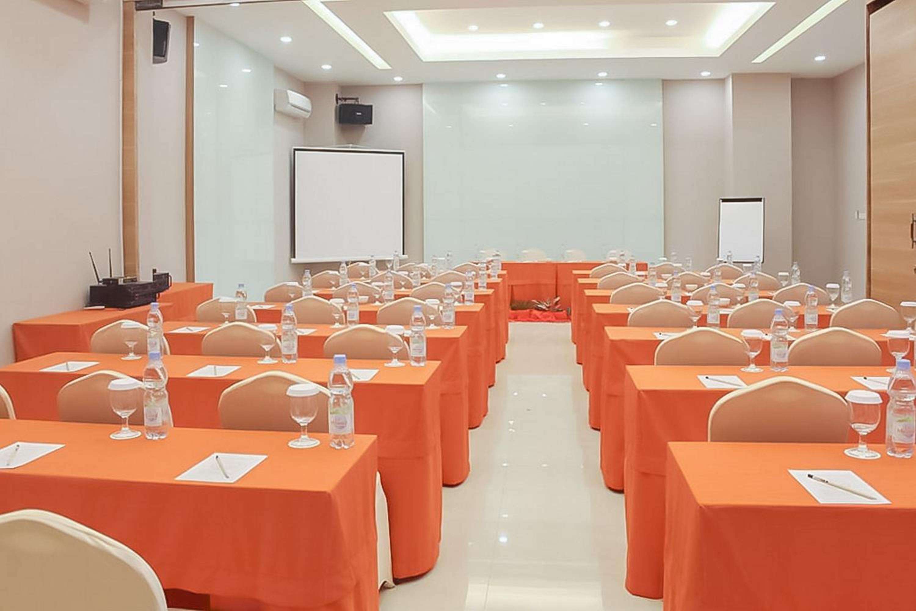 Hotel Mutiara 14/18