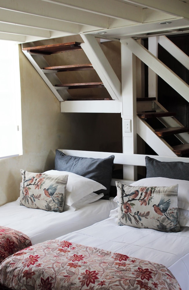 Arumvale Country House 10/50
