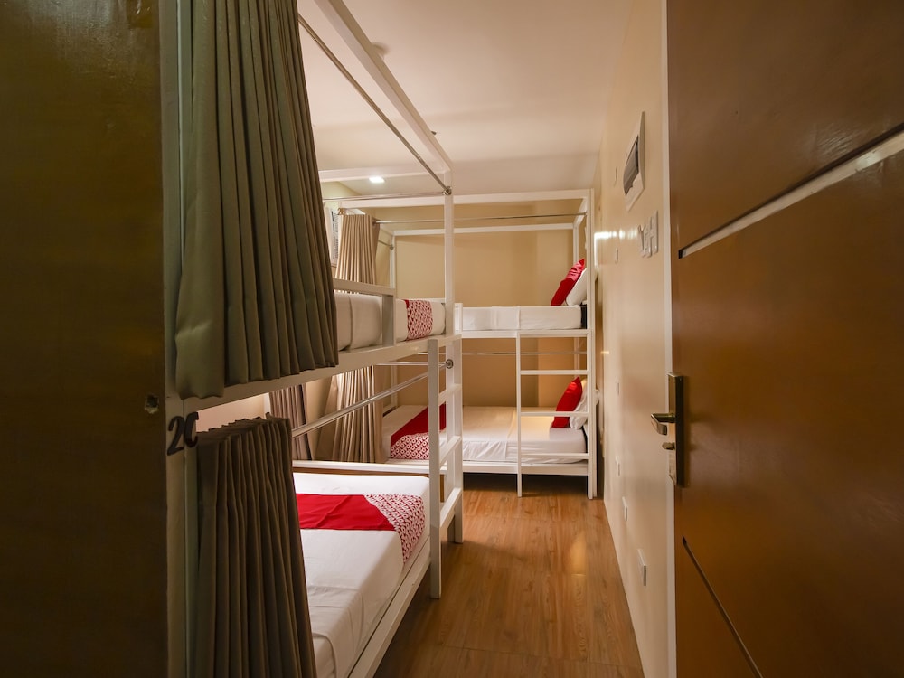 OYO 832 The Teepee Place Hostel & Residence Inn 24/37