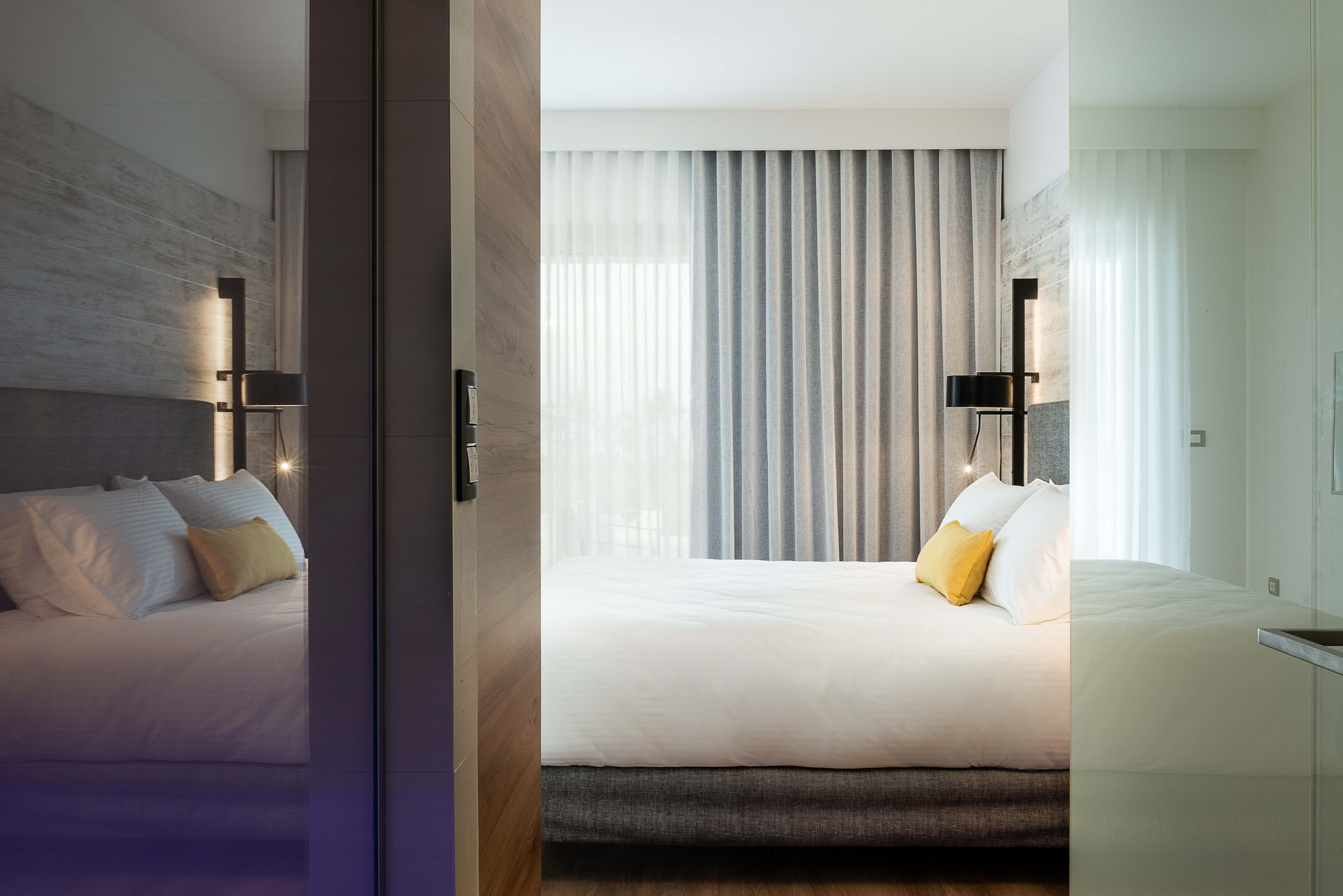 JUNIOR SUITE SHARING POOL